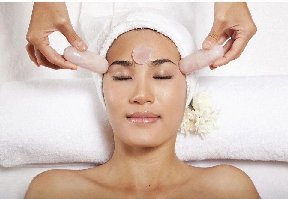 Crystal Bliss Facial Massage 30 minutes + $175 +